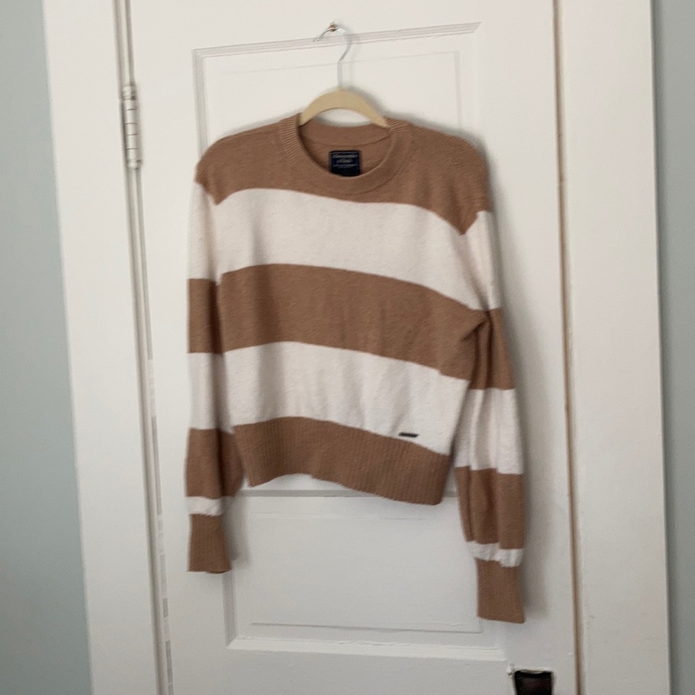 Really cute cropped sweater